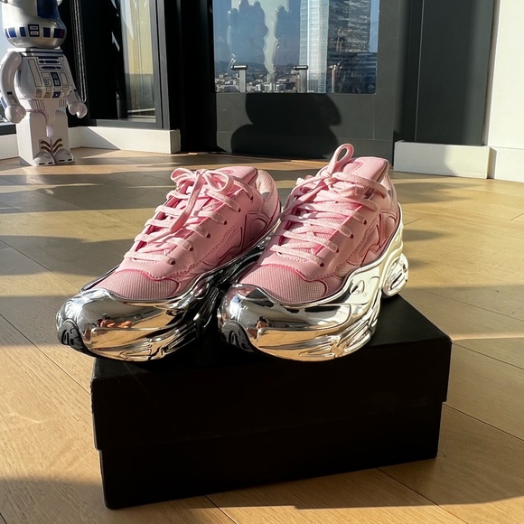 Raf Simons × Ozweego 'Mirrored - Clear Pink’ - Picture 3 of 4